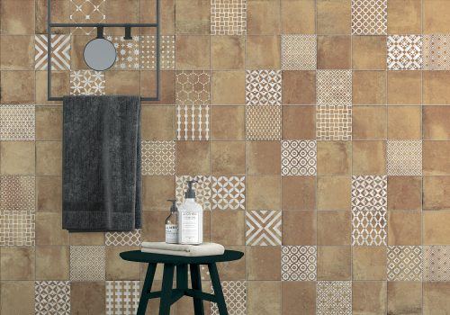 ⁦אריח פורצלן דיקורטיבי Kube Quinta Carrara קיונתא קרהרה 45*45 ס"מ⁩ – תמונה ⁦2⁩